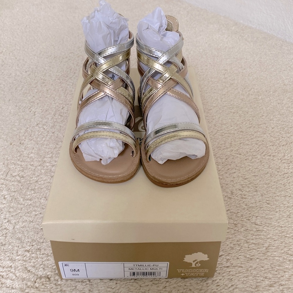 NIB Tucker+Tate girls sandals.